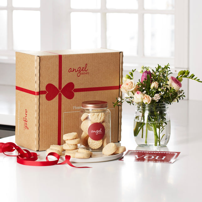 Corporate Property Brokers 'Brighten Your Home' Gift Box