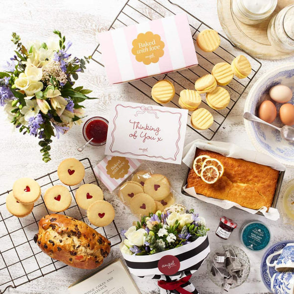 Signature Sampler Gift Box